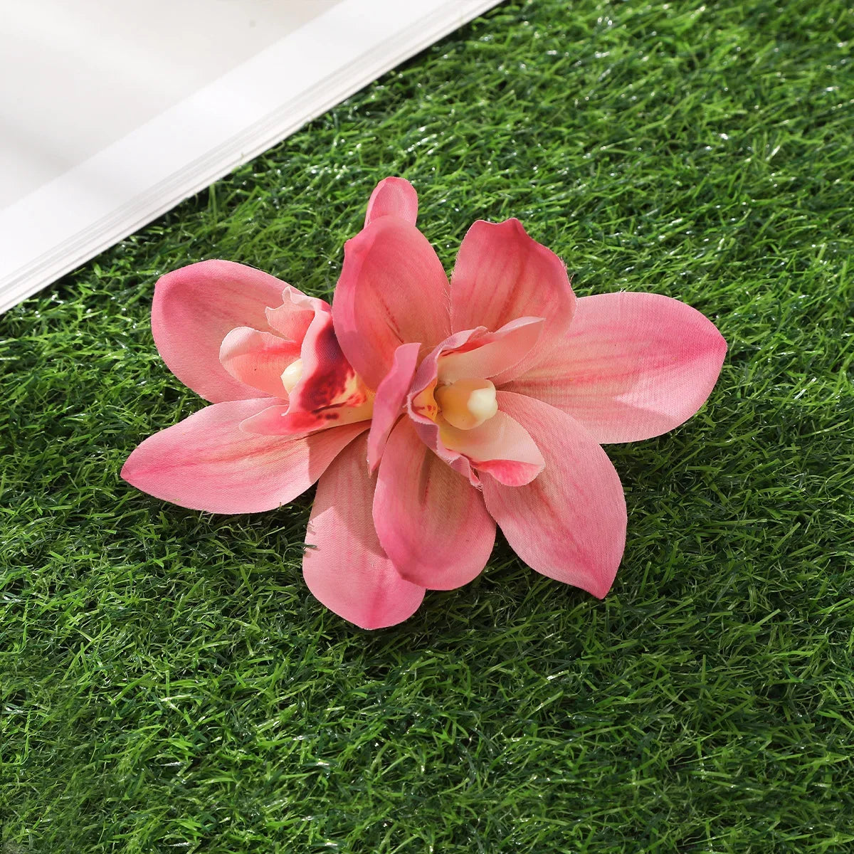 Bohemian Orchid Flowers Hair Clips Small Hairpin Bridal Barrette Beach Wedding Flower Women Holiday Hair Accessories