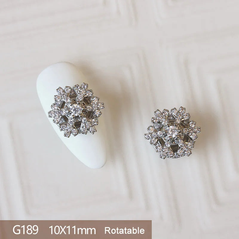 10pcs 3D Alloy Christmas Tree Bells Nail Art Zircon Pearl Metal Manicure Nails Accessories DIY Nail Decorations Supplies Charms