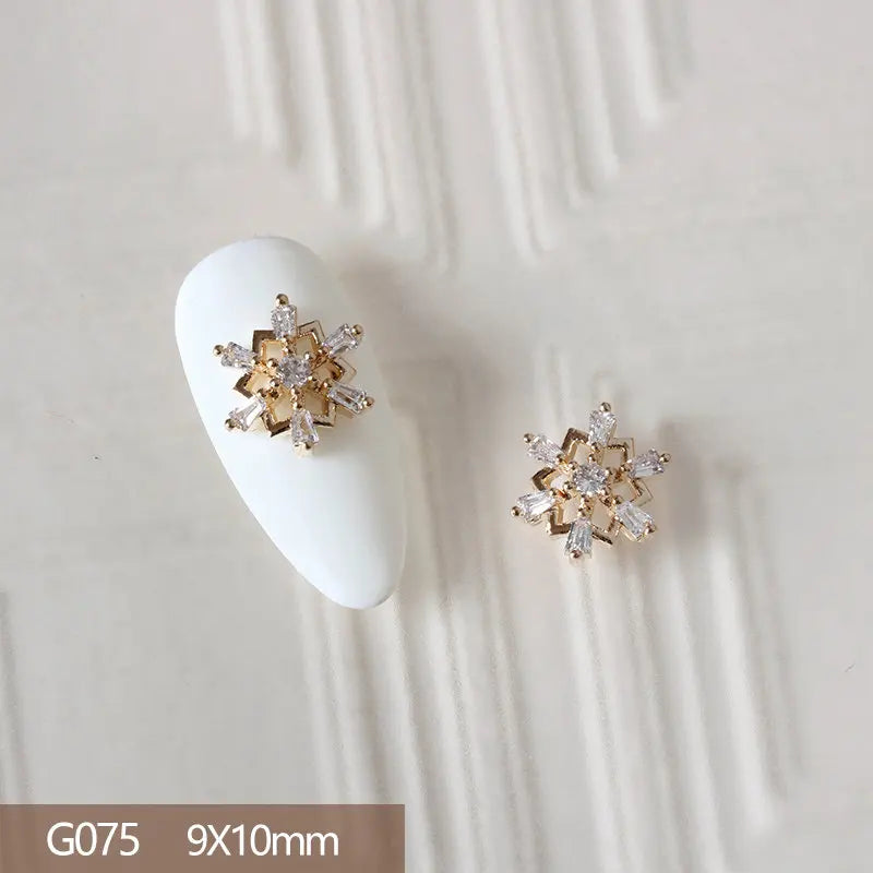 10pcs 3D Alloy Christmas Tree Bells Nail Art Zircon Pearl Metal Manicure Nails Accessories DIY Nail Decorations Supplies Charms