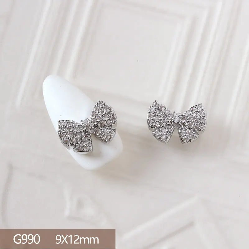 10pcs 3D Alloy Christmas Tree Bells Nail Art Zircon Pearl Metal Manicure Nails Accessories DIY Nail Decorations Supplies Charms