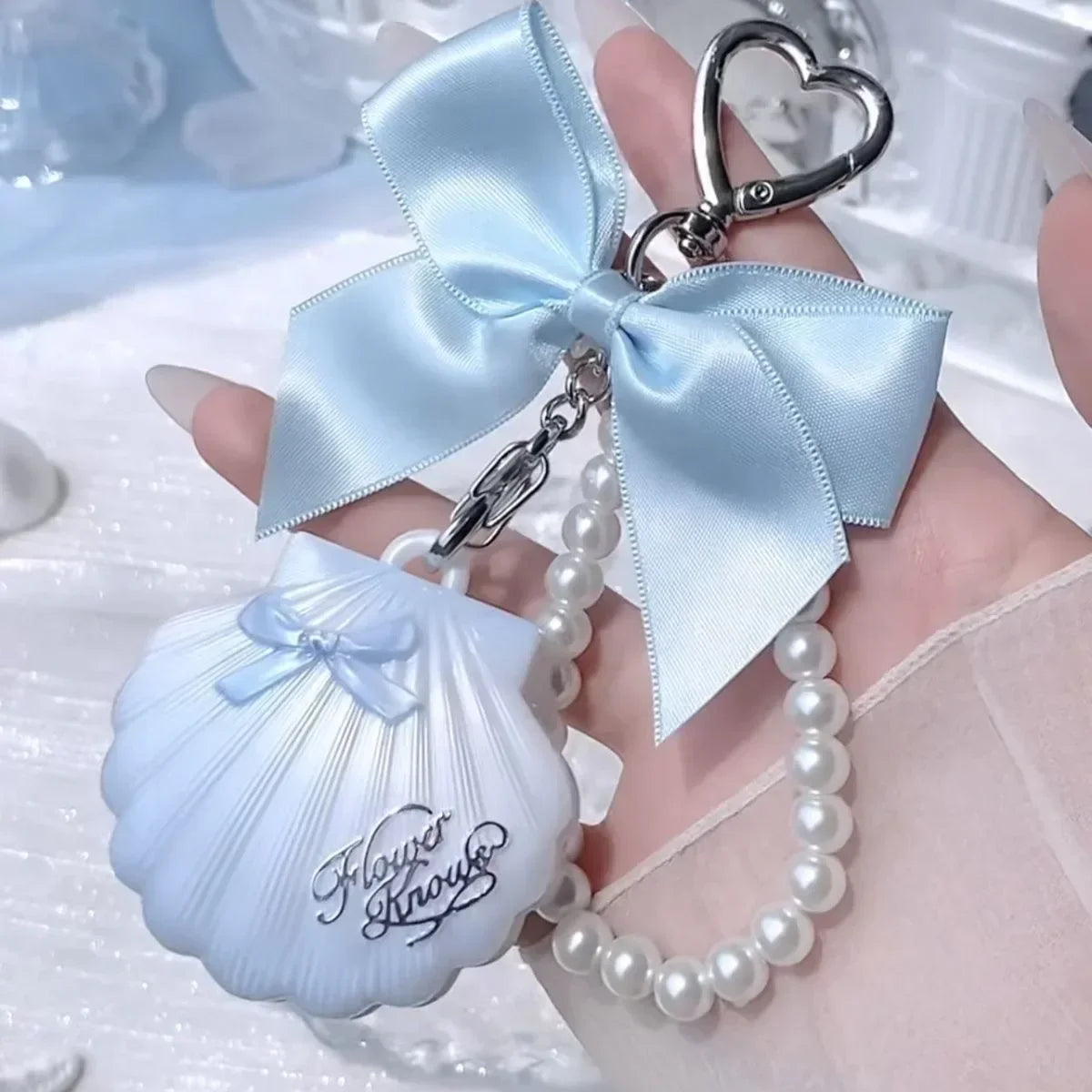 Flower Knows Shell Pearl Series Highlight Cream Moonstone Blue Tears Three-dimensional Light Sense A touch of color powder