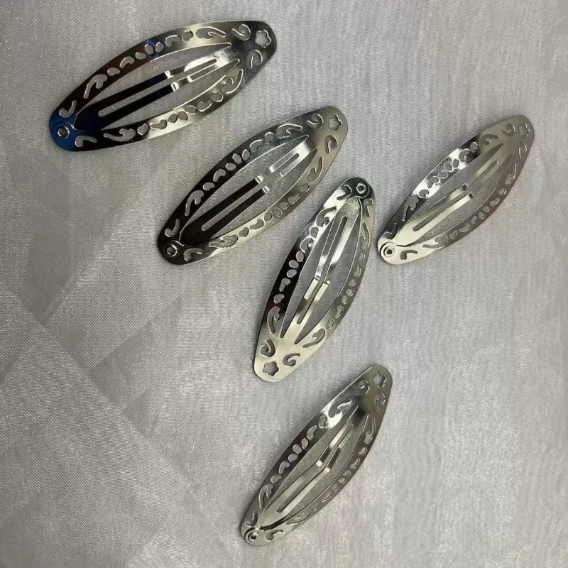 Vintage Hollowed Out Pattern Hair Clips Y2K Geometric Silver Oval Snap Hairclips Punk Metal Side Hairpin Korean Hair Accessories