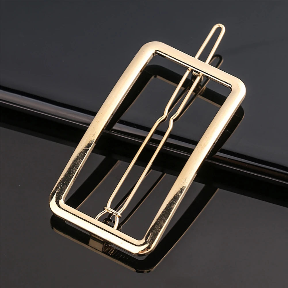 Triangle Moon Hairpin Fashion Women Metal Frog Clip Word Clip Elegant Star Round Barrette Alloy for Ladies Hair Accessories