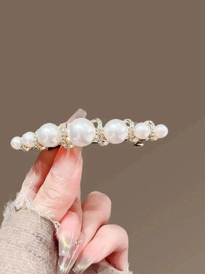 Exquisite Side Pearl Hairpin Hair Clip for Women, New Niche High-End Horizontal Clip for the Back of the Head, Half-Tied Spring