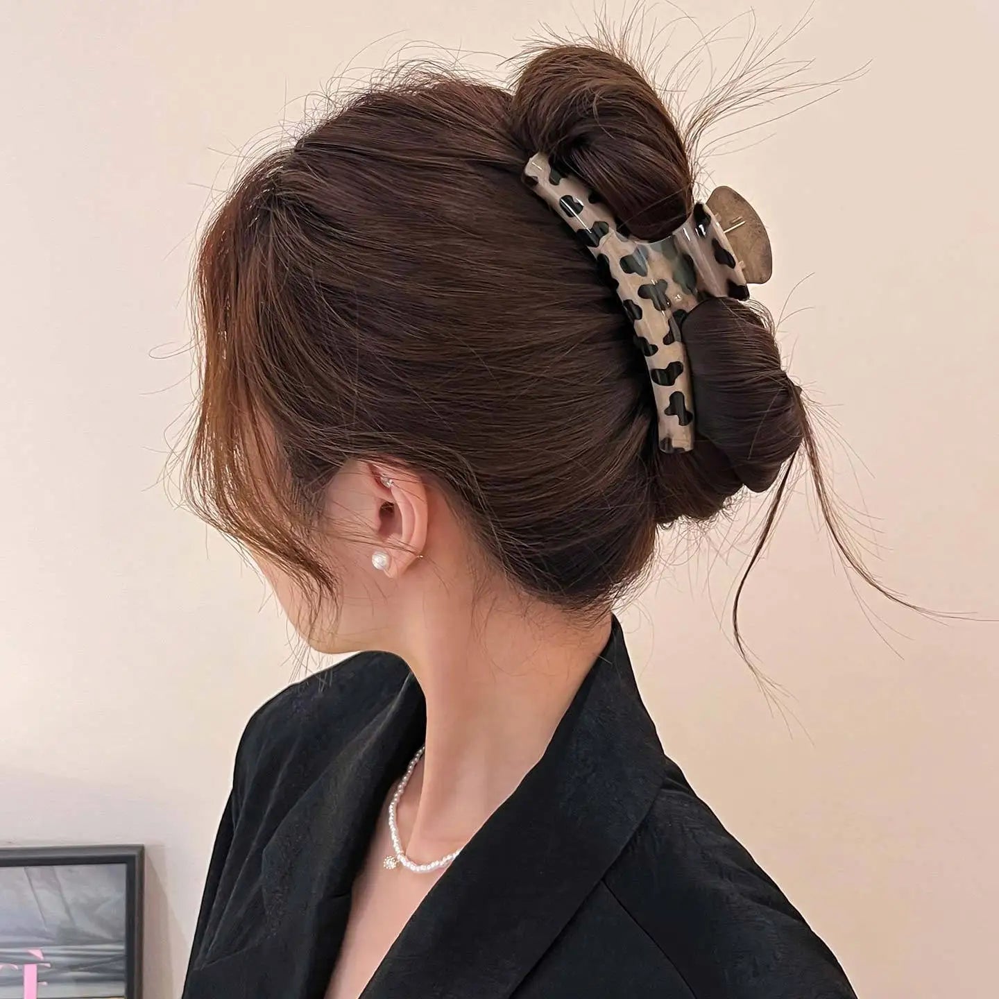 Korean Large Size Acrylic Dragon Bone Shark Hair Clip French Style Polka Point Arc Back of Head Hair Claw Clamp Hair Accessories