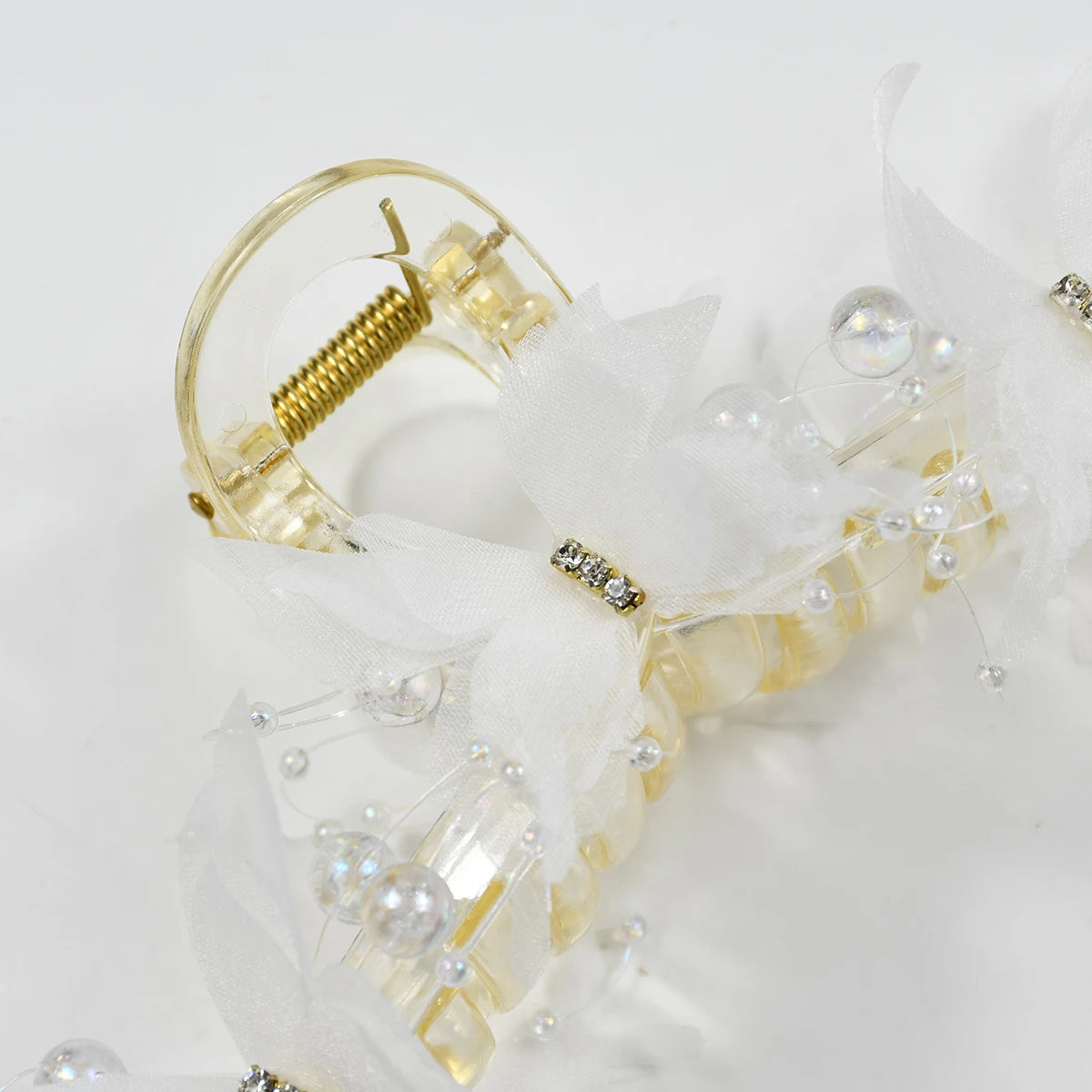 New Fashion Simulation Butterfly Hair Clips for Women Elegant Pearl Bow Ponytail Clip Sweet Crab Claw Headdress Hair Accessories