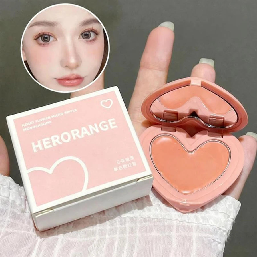 Matte Blush Cream, Heart-Shaped Solid Color Design, Delicate Texture That Adheres to the Skin, Low Saturation for Natural Contouring, Portable Packaging with Built-In Mirror and Puff, Long-Lasting and Does Not Come Off
