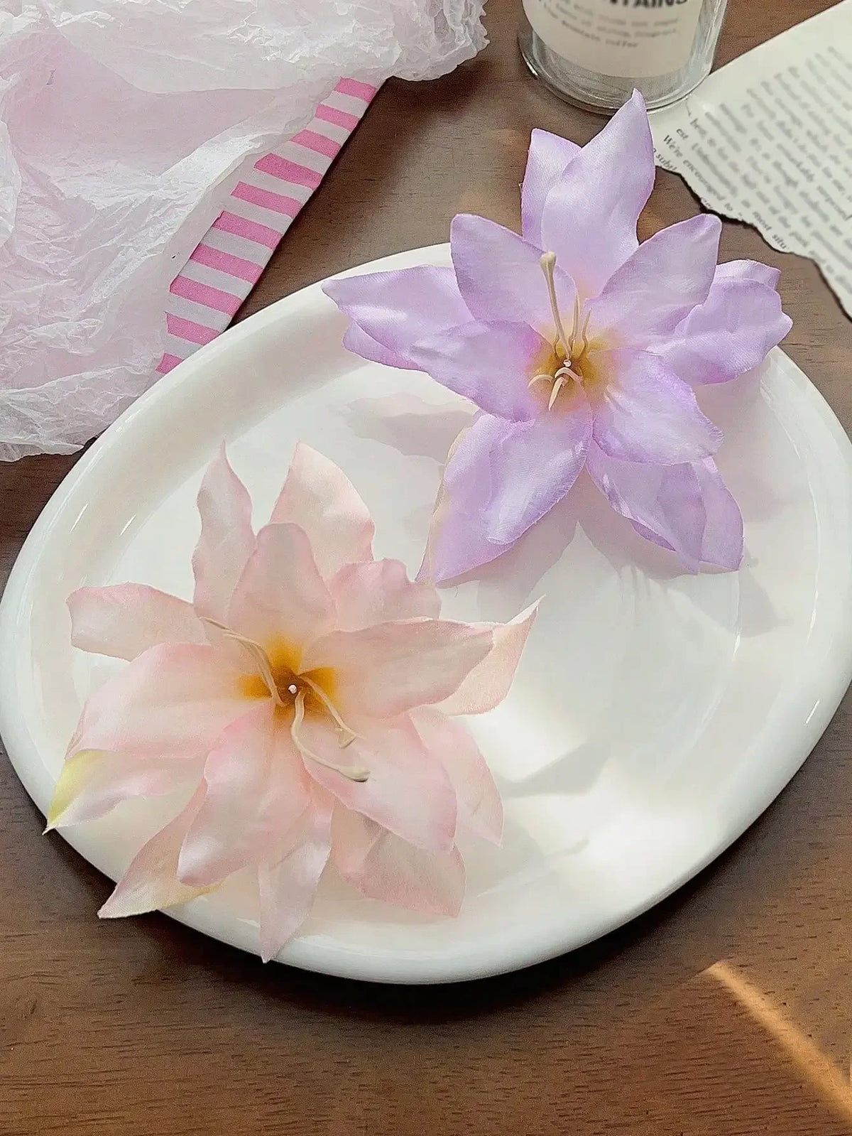 2pcs Boho Style Oversized Faux Flower Hair Clip Set, Elegant Beach Side-Bang Decor Headpieces Claw Clips Hair Claws Hair Barrettes, School Stuff, Pink Hair Clips, Vacation Outfits Woman, Girly, Hair Accessories, Valentines Ac