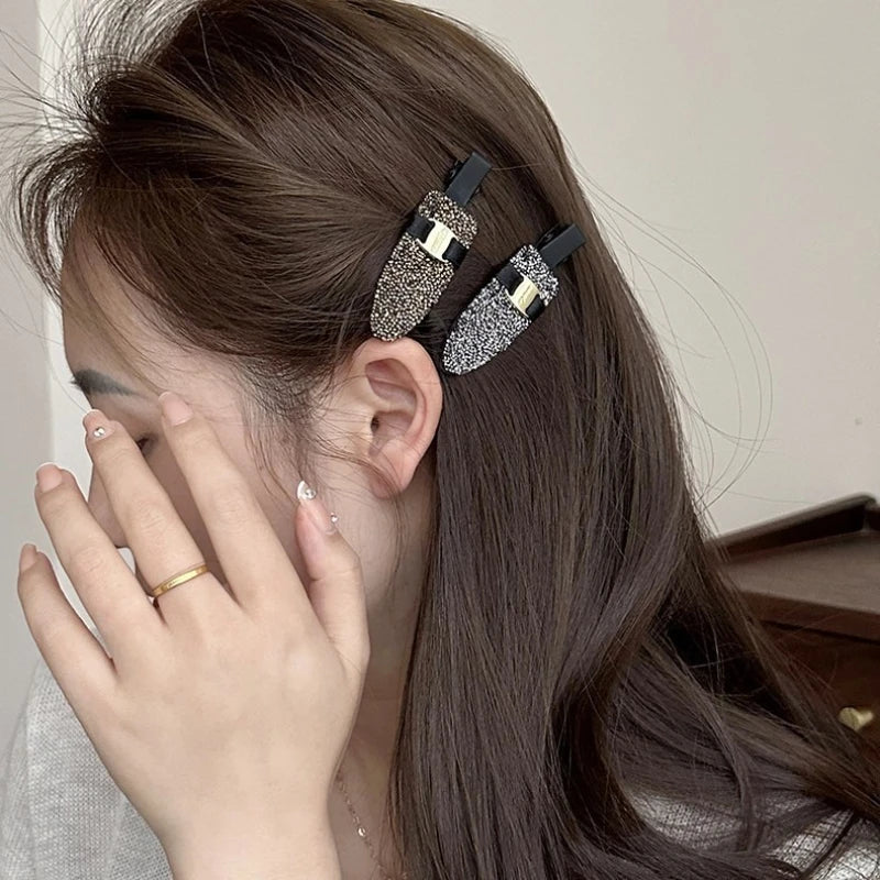 Ultra-Shimmering Luxury-Chic Rhinestone Hair Clip New Arrival: Premium Hair Accessory High-End Fashion Clip