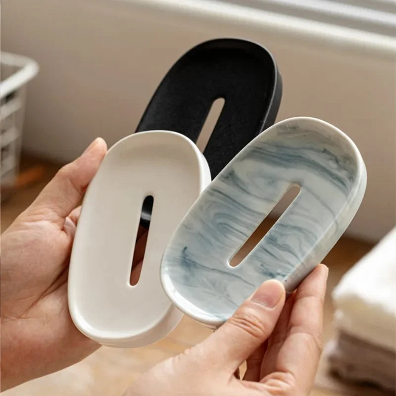 Simple Ceramic Soap Dish Creative Drain Soap Box Holder Nordic Home Hotel Toilet Soap Organizer Bathroom Accessories Holiday