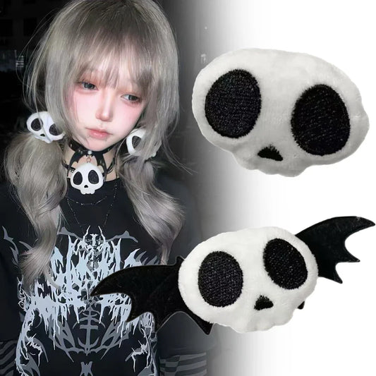 Subculture Gothic Lolita Hairpin Harajuku Y2K Girl Hair Clip Headdress Plush Skull Headwear Halloween Hair Accessories