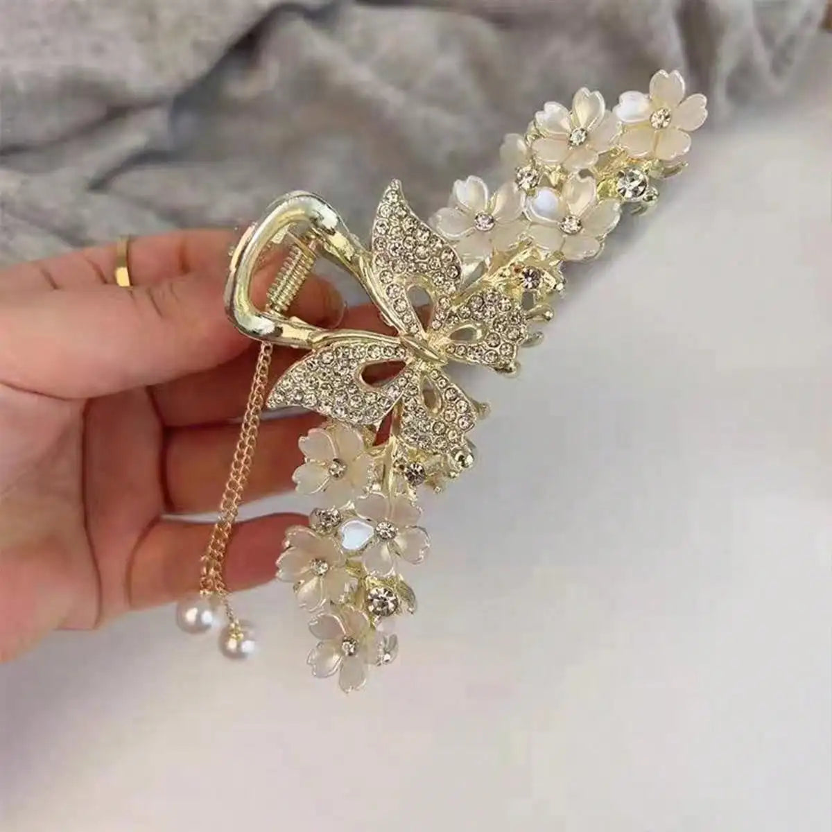 1pc Women's Blue Fairy Orchid Ringflower Water Diamond Butterfly Fashion Style Grip Clip Pan Hair Shark Clip Hair Accessories