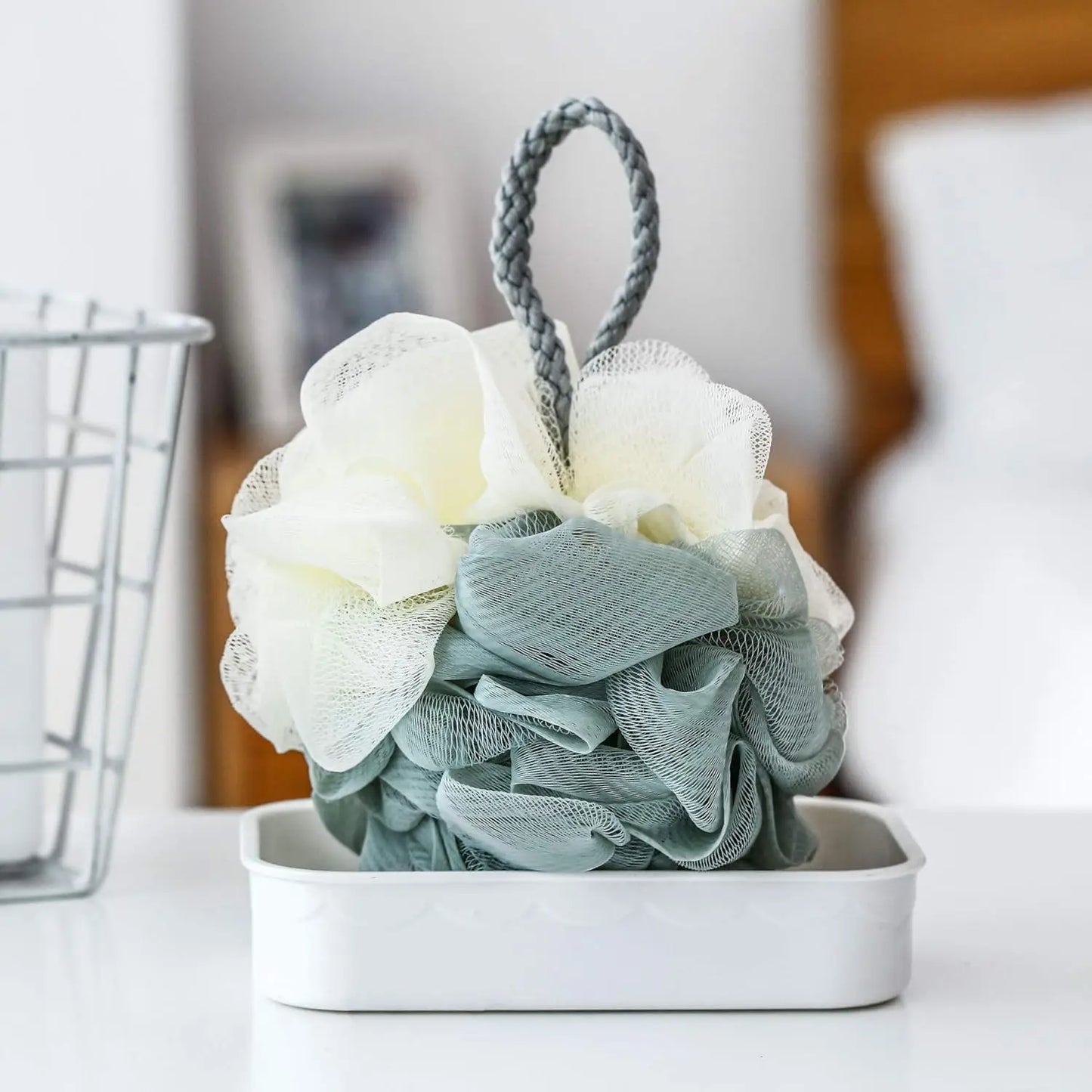 Shower Loofah Bath Sponge, Shower Pouf Balls for Body Wash, 45G Loofah Exfoliating Body Scrubber Mesh Shower Puff for Men Women