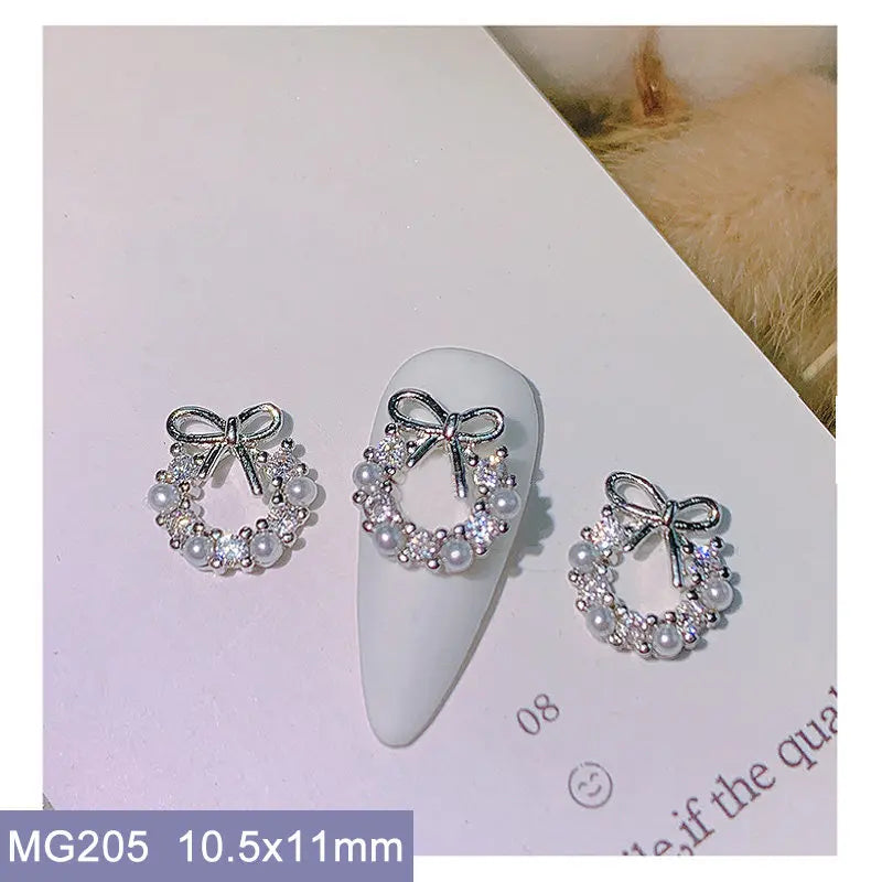 10pcs 3D Alloy Christmas Tree Bells Nail Art Zircon Pearl Metal Manicure Nails Accessories DIY Nail Decorations Supplies Charms