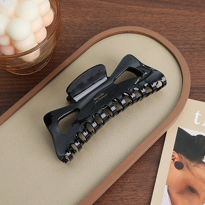 French Sweet Fashion Oversized Butterfly Hollow Acetate Grab Shark hair Clip Is Suitable For Girls Hair Accessories