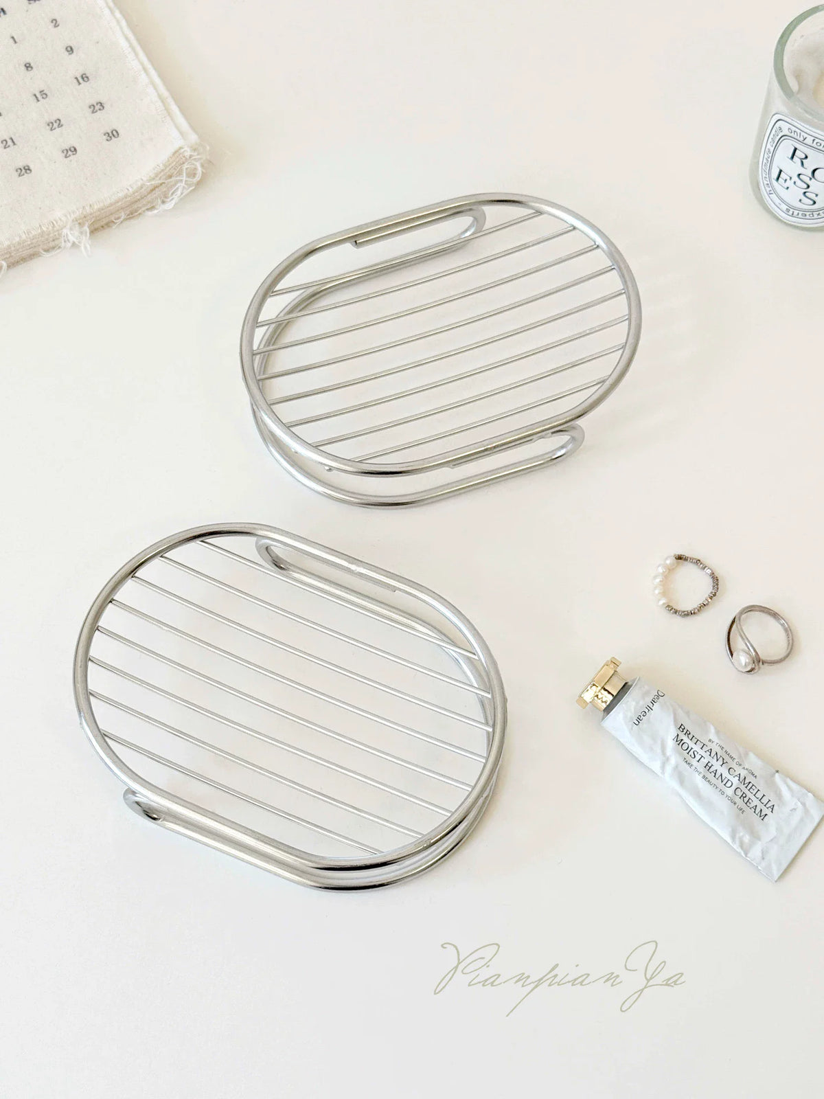 Simple 304 stainless steel soap holder bathroom shower tray soap rack storage stand countertop laundry soap box